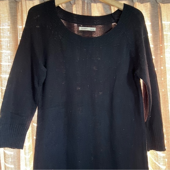 Old Navy Black Crewneck Fitted Sweater Dress Size Medium - Picture 3 of 12